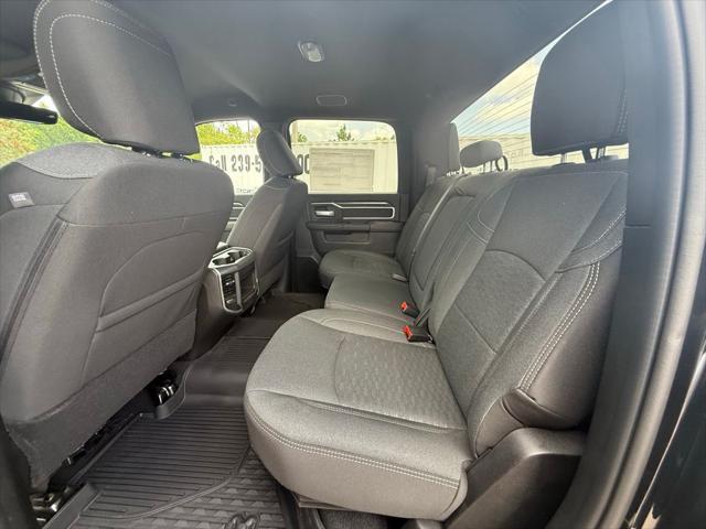 Photo of 2025 Diamond Black Crystal Pearlcoat RAM 2500