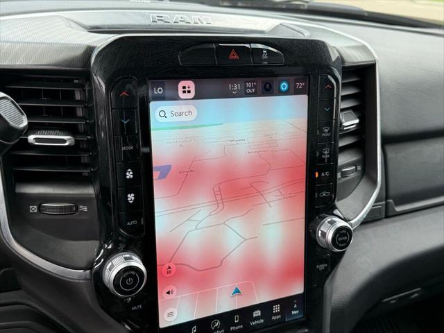 Photo of 2025 Diamond Black Crystal Pearlcoat RAM 2500