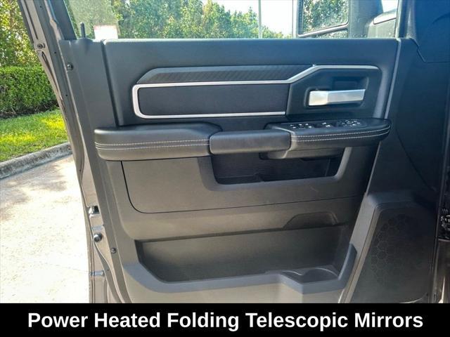 Photo of 2025 Granite Crystal Metallic Clearcoat RAM 2500