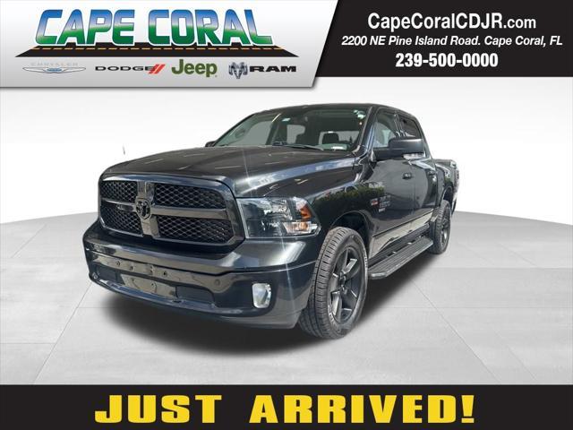 Photo of 2019 Brilliant Black Crystal Pearlcoat RAM 1500