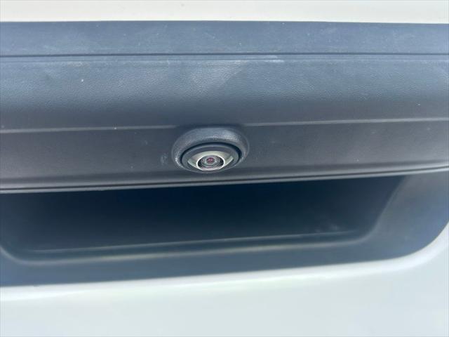 Photo of 2024 Bright White Clearcoat RAM 2500