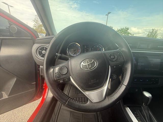 Photo of 2018 Barcelona Red Metallic Toyota Corolla