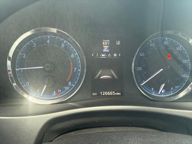 Photo of 2018 Barcelona Red Metallic Toyota Corolla