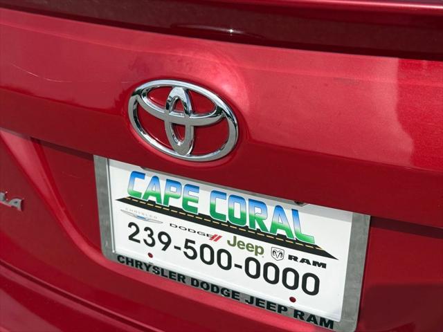 Photo of 2018 Barcelona Red Metallic Toyota Corolla