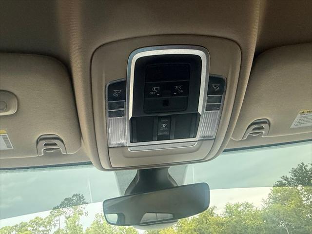 Photo of 2021 Bright White Clearcoat RAM 2500