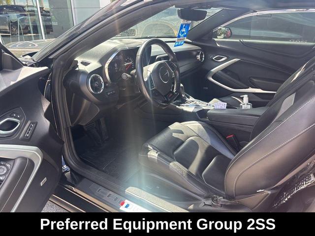 Photo of 2019 Black Chevrolet Camaro