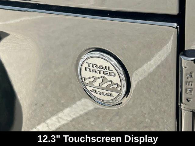 Photo of 2025 Black Clearcoat Jeep Wrangler