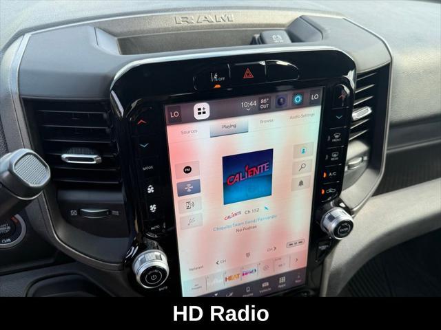 Photo of 2025 Diamond Black Crystal Pearlcoat RAM 2500