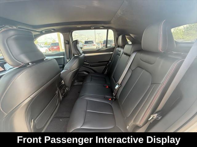Photo of 2025 Silver Zynith Clearcoat Jeep Wagoneer S
