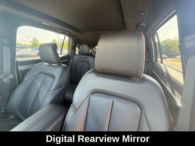 Photo of 2025 Silver Zynith Clearcoat Jeep Wagoneer S