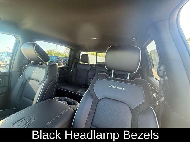 Photo of 2026 Diamond Black Crystal Pearlcoat RAM 1500