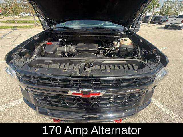 Photo of 2024 Black Chevrolet Silverado 2500
