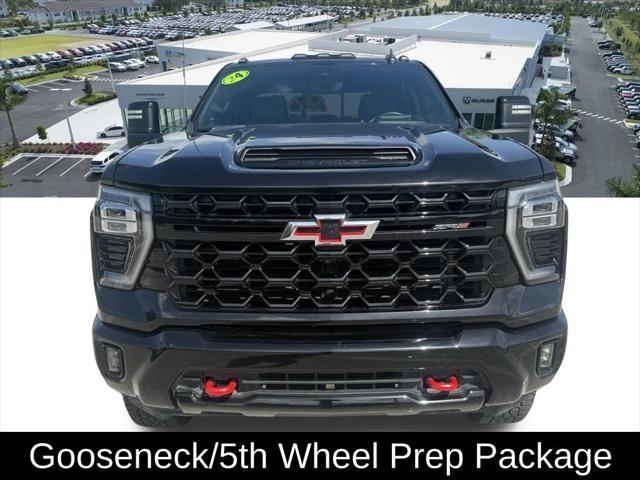 Photo of 2024 Black Chevrolet Silverado 2500