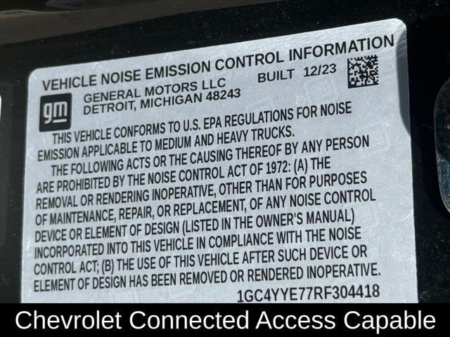 Photo of 2024 Black Chevrolet Silverado 2500