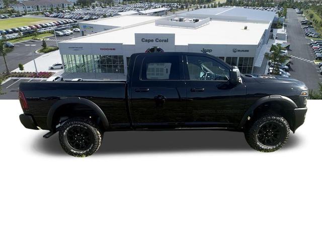 Photo of 2025 Diamond Black Crystal Pearlcoat RAM 2500