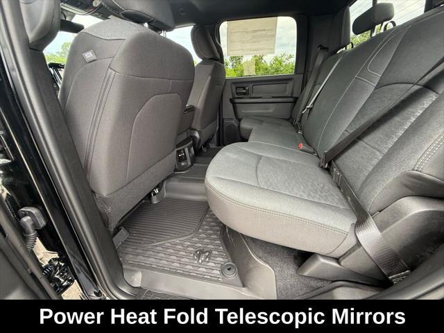 Photo of 2025 Diamond Black Crystal Pearlcoat RAM 3500