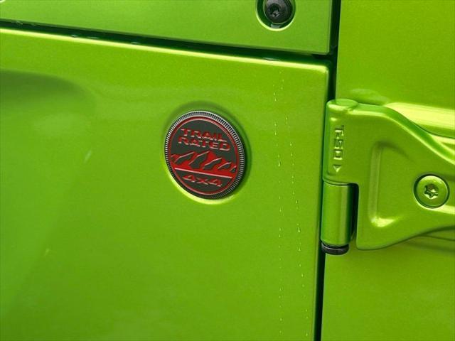 Photo of 2025 Mojito Clearcoat Jeep Wrangler