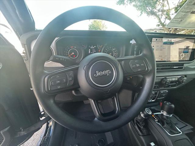 Photo of 2025 Fathom Blue Pearlcoat Jeep Wrangler