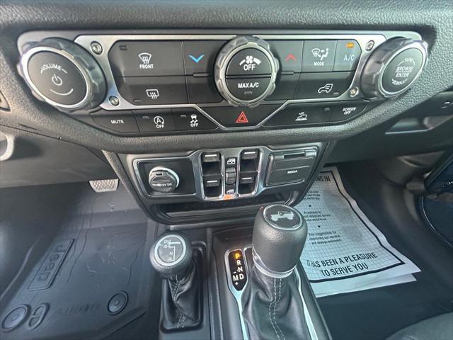 Photo of 2025 Fathom Blue Pearlcoat Jeep Wrangler