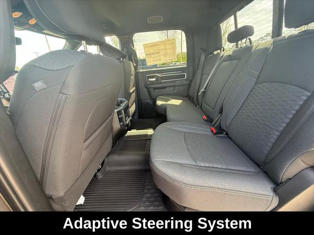 Photo of 2025 Granite Crystal Metallic Clearcoat RAM 2500