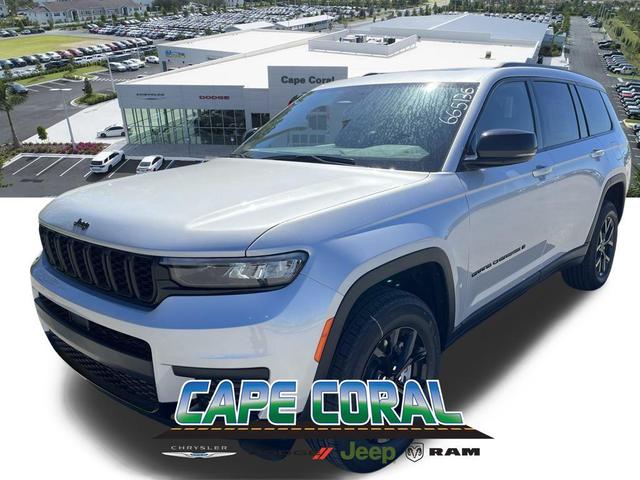 Photo of 2025 Silver Zynith Jeep Grand Cherokee L