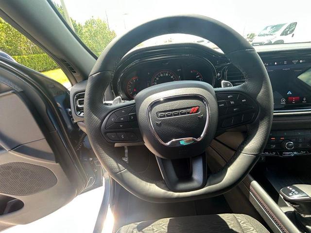 Photo of 2025 Frostbite Pearlcoat Dodge Durango