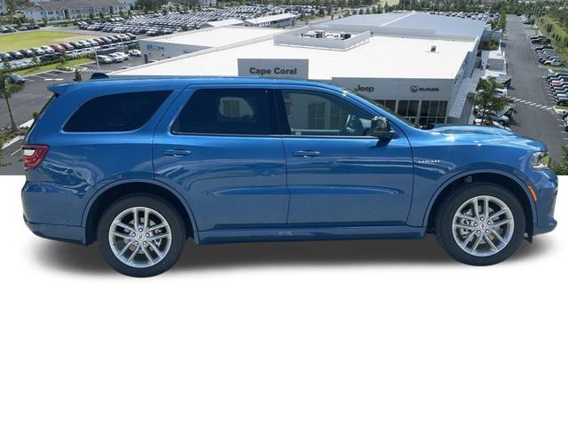 Photo of 2025 Frostbite Pearlcoat Dodge Durango