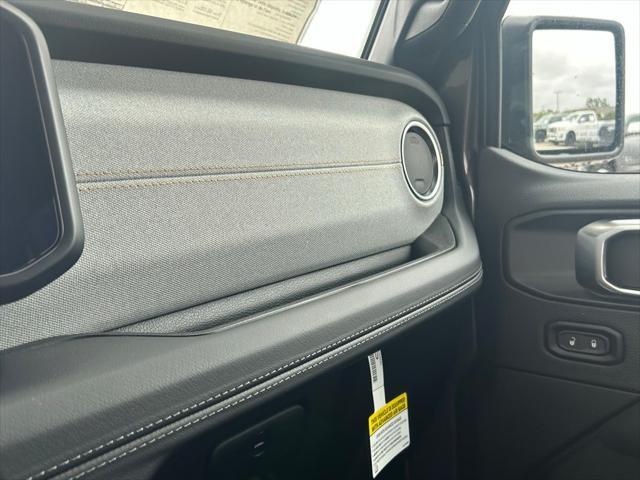 Photo of 2025 Granite Crystal Metallic Clearcoat Jeep Wrangler 4xe