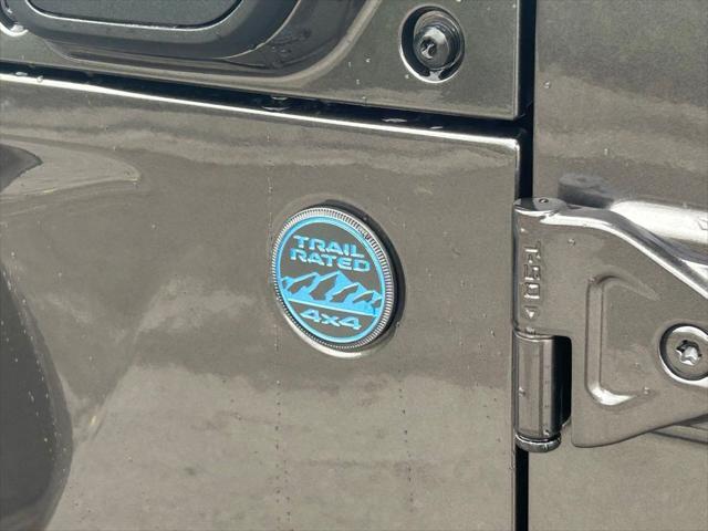 Photo of 2025 Granite Crystal Metallic Clearcoat Jeep Wrangler 4xe
