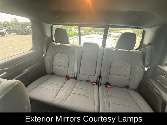 Photo of 2024 Bright White Clearcoat RAM 1500