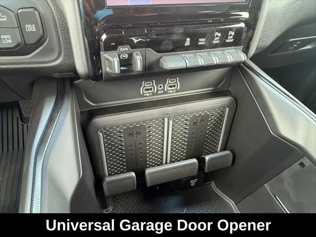 Photo of 2025 Bright White Clearcoat RAM 2500