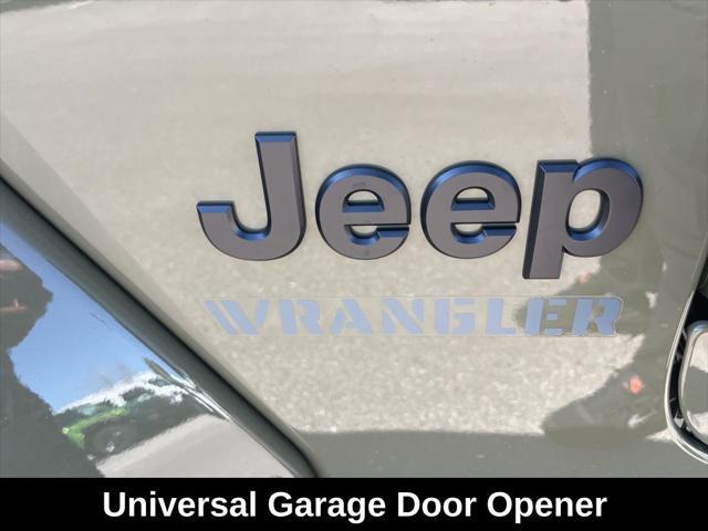 Photo of 2025 41 Jeep Wrangler 4xe