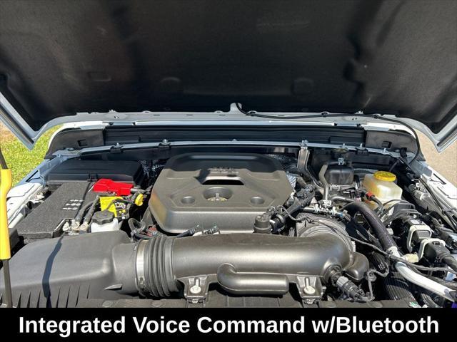 Photo of 2025 Bright White Clearcoat Jeep Wrangler
