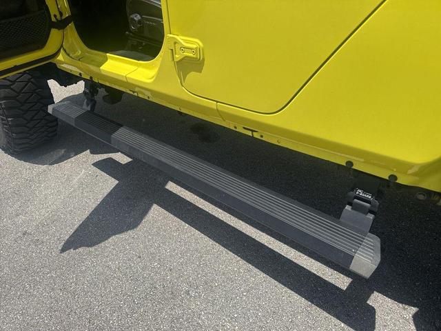 Photo of 2023 High Velocity Clearcoat Jeep Gladiator