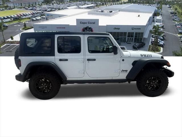 Photo of 2025 Bright White Clearcoat Jeep Wrangler