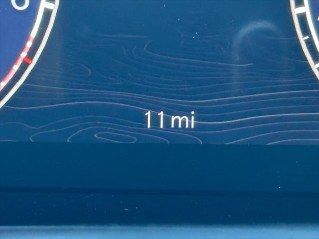 Photo of 2025 Silver Zynith Jeep Grand Cherokee L