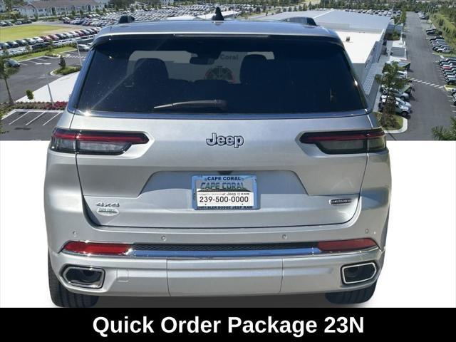 Photo of 2025 Silver Zynith Jeep Grand Cherokee L