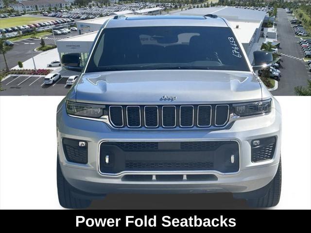 Photo of 2025 Silver Zynith Jeep Grand Cherokee L