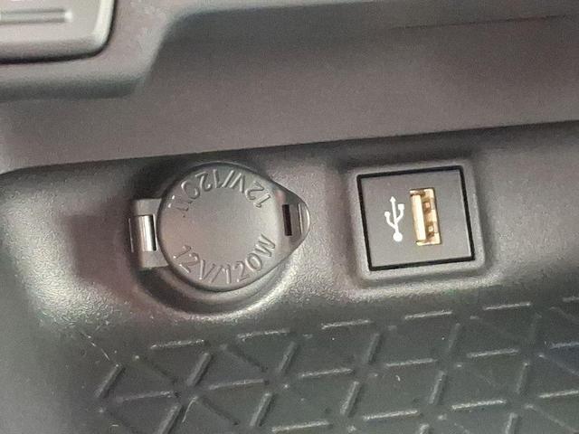 Photo of 2025 Silver Sky Metallic Toyota RAV4 Hybrid