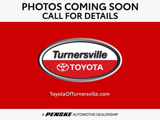 Photo of 2018 Celestial Silver Metallic Toyota Camry