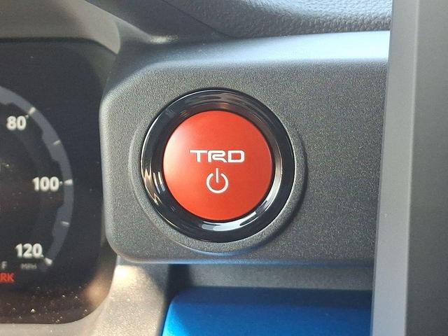 Photo of 2025 Black Toyota 4Runner