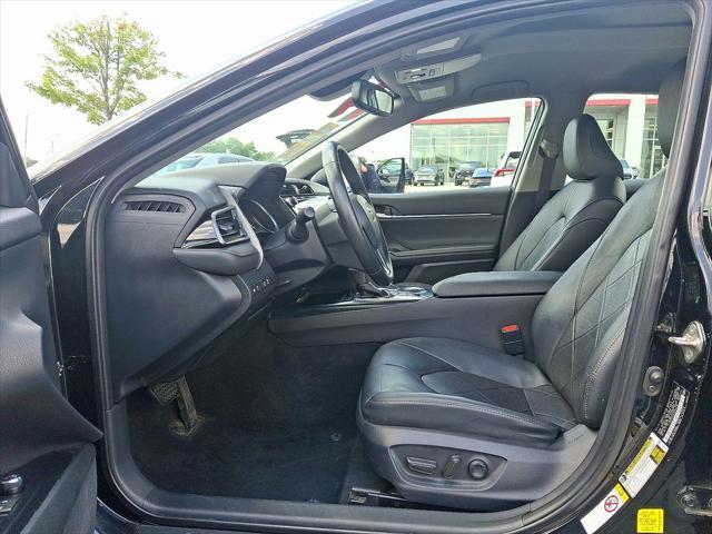 Photo of 2019 Midnight Black Toyota Camry