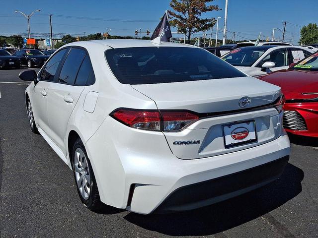 Photo of 2025 Wind Chill Pearl Toyota Corolla