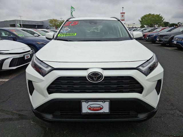 Photo of 2025 Ice Cap Toyota RAV4 Hybrid