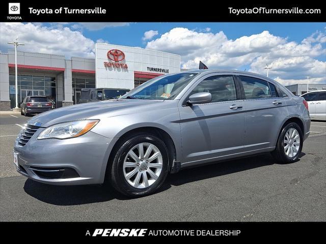 2013 Chrysler 200