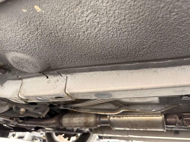Photo of 2010 Tan Lincoln MKZ