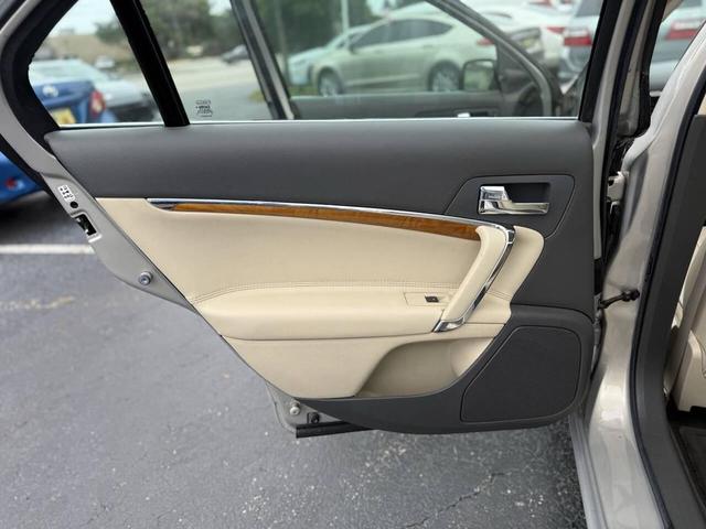 Photo of 2010 Tan Lincoln MKZ