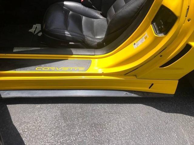 Photo of 2006 Yellow Chevrolet Corvette