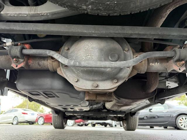 Photo of 2009 Tan Jeep Liberty