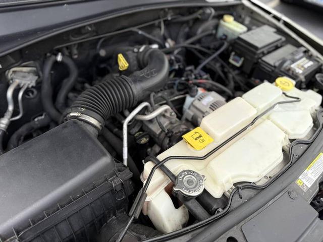 Photo of 2009 Tan Jeep Liberty